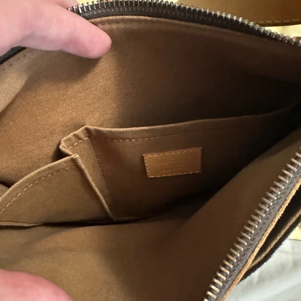 LV Odeon PM crossbody bag, please see pics for details, good used condition - Picture 10 of 15